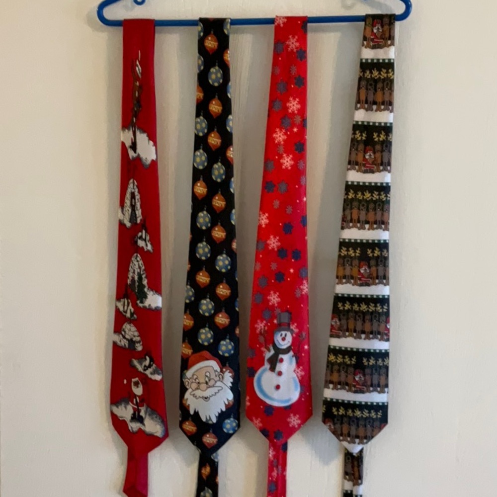 Christmas Ties